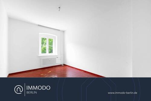 Schlafzimmer - ?? Wohnglück in Charlottenburg - helle 2 Zimmer Wohnung mit hohen Decken und Blick ins Grüne