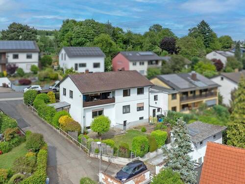 Hausansicht Vogelperspektive - 