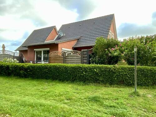 Seitenansicht - 6 Zimmer Einfamilienhaus in Wittmund