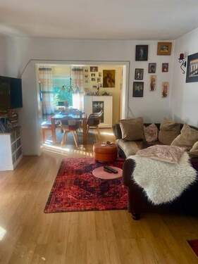 Wohn/-Esszimmer - Wohnen in bester Lage - Freistehendes Einfamilienhaus in Halle