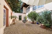 PATIO - 
