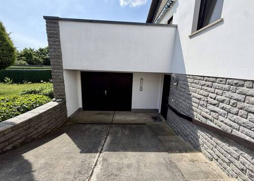 Garage - 