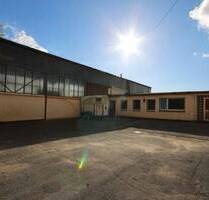 Gewerbehalle mit Bürotrakt( Renovierungsarbeiten)und großem Grundstück in Werl-Hilbeck