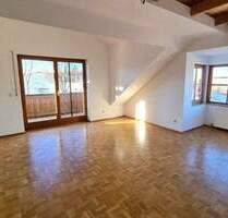 Weilheim - ruhig gelegene DG Wohnung mit Erker und Balkon