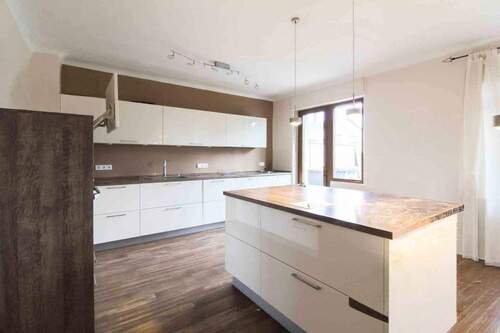 Küche - Einfamilienhaus mit 251,00 m&sup2; in Versmold zum Kaufen