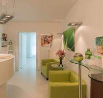 Sehr schöne helle 2-Zimmer EG-Wohnung mit Terrasse - Bad Abbach