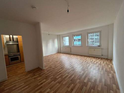 5.jpg - Etagenwohnung mit 53,50 m&sup2; in Zwickau zur Miete