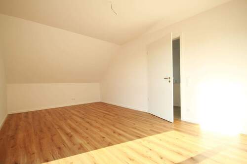 Arbeitszimmer im Dachgeschoss - 