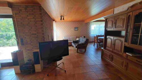 Bild 3 - 1 Zimmer Mehrfamilienhaus, Wohnhaus in Langenlonsheim