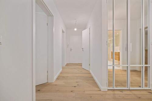 Diele - Etagenwohnung mit 85,00 m&sup2; in Hamburg / Poppenbüttel zum Kaufen