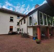 Attraktives Einfamilienhaus mit großem Grundstück und Doppelcarport in Hemer Deilinghofen - Hemer / Deilinghofen