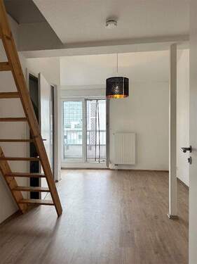 Bild 2 - 1 Zimmer Etagenwohnung zur Miete in Mannheim