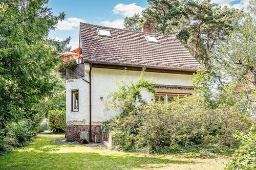 Hausansicht - 4 Zimmer Einfamilienhaus in Berlin-Reinickendorf