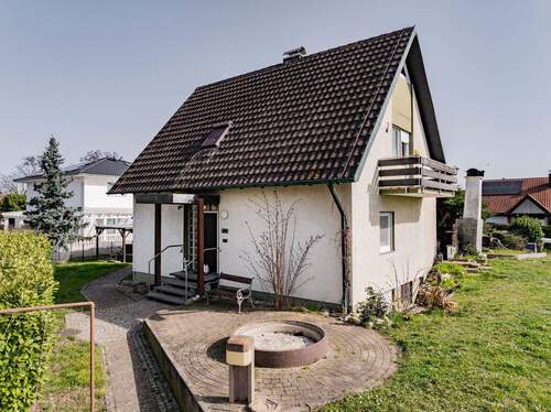 Außenansicht Eingangsseite - 