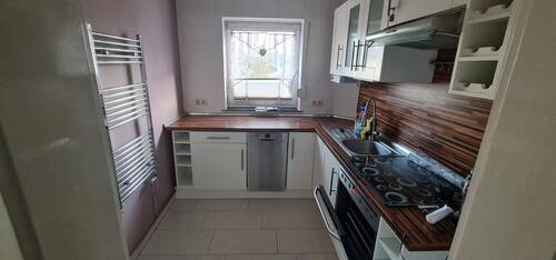 Küche mit Markengeräten - 