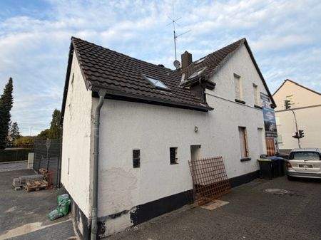 Bestandsobjekt auf Entwicklungsgrundstück - 