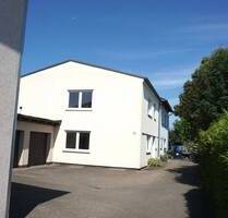Ruhig gelegenes Reiheneckhaus in Regensburg-Burgweinting