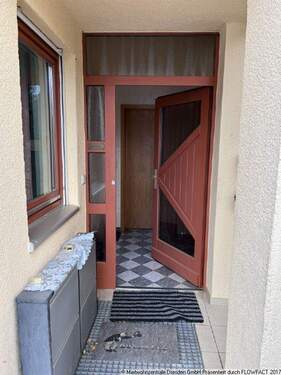 Hauseingang - Reihenendhaus in Schlottwitz - 
