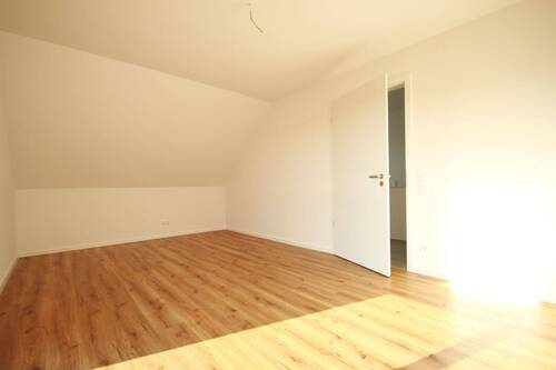 Arbeitszimmer im Dachgeschoss - 