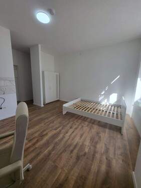 Bild 2 - 1 Zimmer Etagenwohnung zur Miete in Bonn