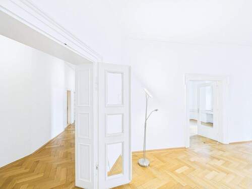 Eingang Büroraum 1 - Büro in München zur Miete