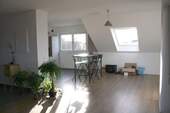 Wohn- und Essbereich - Etagenwohnung mit 96,30 m&sup2; in Kehl zur Miete