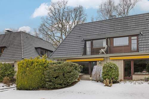 Ansicht - 3 Zimmer Doppelhaushälfte zum Kaufen in Hamburg / Wellingsbüttel