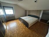 Schlafzimmer - Etagenwohnung mit 70,00 m&sup2; in Kirchham zum Kaufen