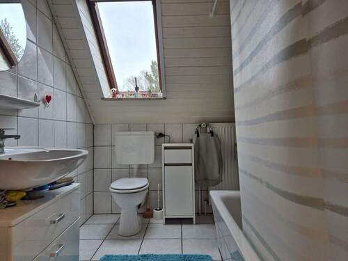 Bad - 4 Zimmer Reihenendhaus in Barßel / Harkebrügge