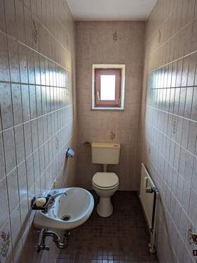 Gäste-WC im EG - 