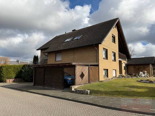 Außenansicht - IMMOBILIEN GUMNIOR präsentiert: 5-Zimmer Dachgeschosswohnung in Rheine-Mesum