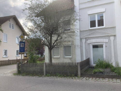 Umzäunung gehört zum Haus - 