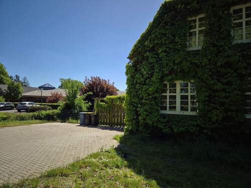 Parkplätze - 6 Zimmer Einfamilienhaus zur Miete in Barßel