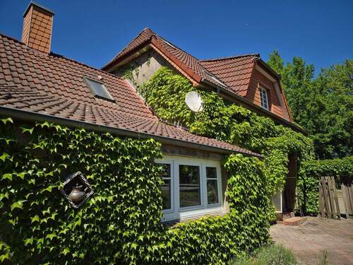 Anbau - Einfamilienhaus mit 134,00 m&sup2; in Barßel zur Miete