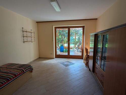 Büro/Gast/Kind im EG - 