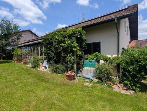 Ansicht von Süd-Osten - Einfamilienhaus mit 237,00 m&sup2; in Tann zum Kaufen