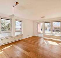 Bezugsfreie, moderne und lichtdurchflutete 3-Zimmer-Erdgeschosswohnung mit Terrasse - Berlin Friedrichsfelde