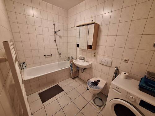 Bad - Etagenwohnung mit 58,70 m² in Freiberg zur Miete