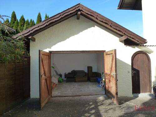 Garage - 