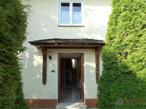 Eingang - 7 Zimmer Einfamilienhaus in Rattiszell