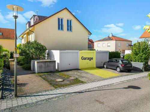 Einzelgarage - 4 Zimmer Etagenwohnung in Gaimersheim