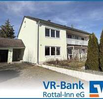 Gepflegtes Zweifamilienhaus mit ausgebautem Dachstudio und eigenem Pool - Kirchdorf