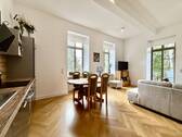 Wohn- und Essbereich I - +++ Helle Zweizimmer Wohnung im Sports & Coutry Club +++