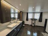 Badezimmer EG 1/4 - 