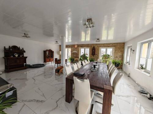 Speisezimmer 3/3 - 