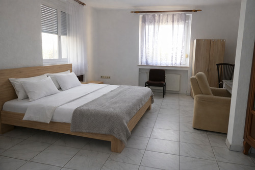 Zimmer - Mehrfamilienhaus, Wohnhaus mit 193,40 m&sup2; in Wesel zum Kaufen