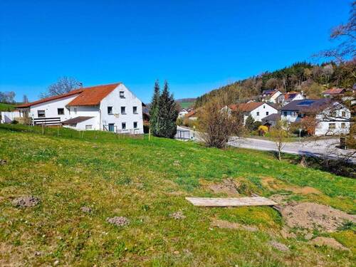 Hausansicht - Grundstück zum Kaufen in Buch am Erlbach