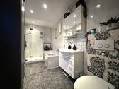 … moderne Wannen-Duschbad ... - 