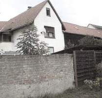 Einfamilienwohnhaus mit Werkstatt in Waldsolms