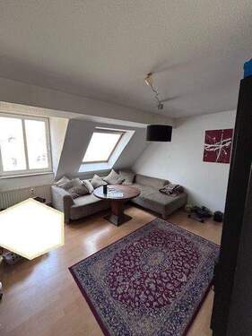 Wohnzimmer - 2 Zimmer Etagenwohnung in Leipzig